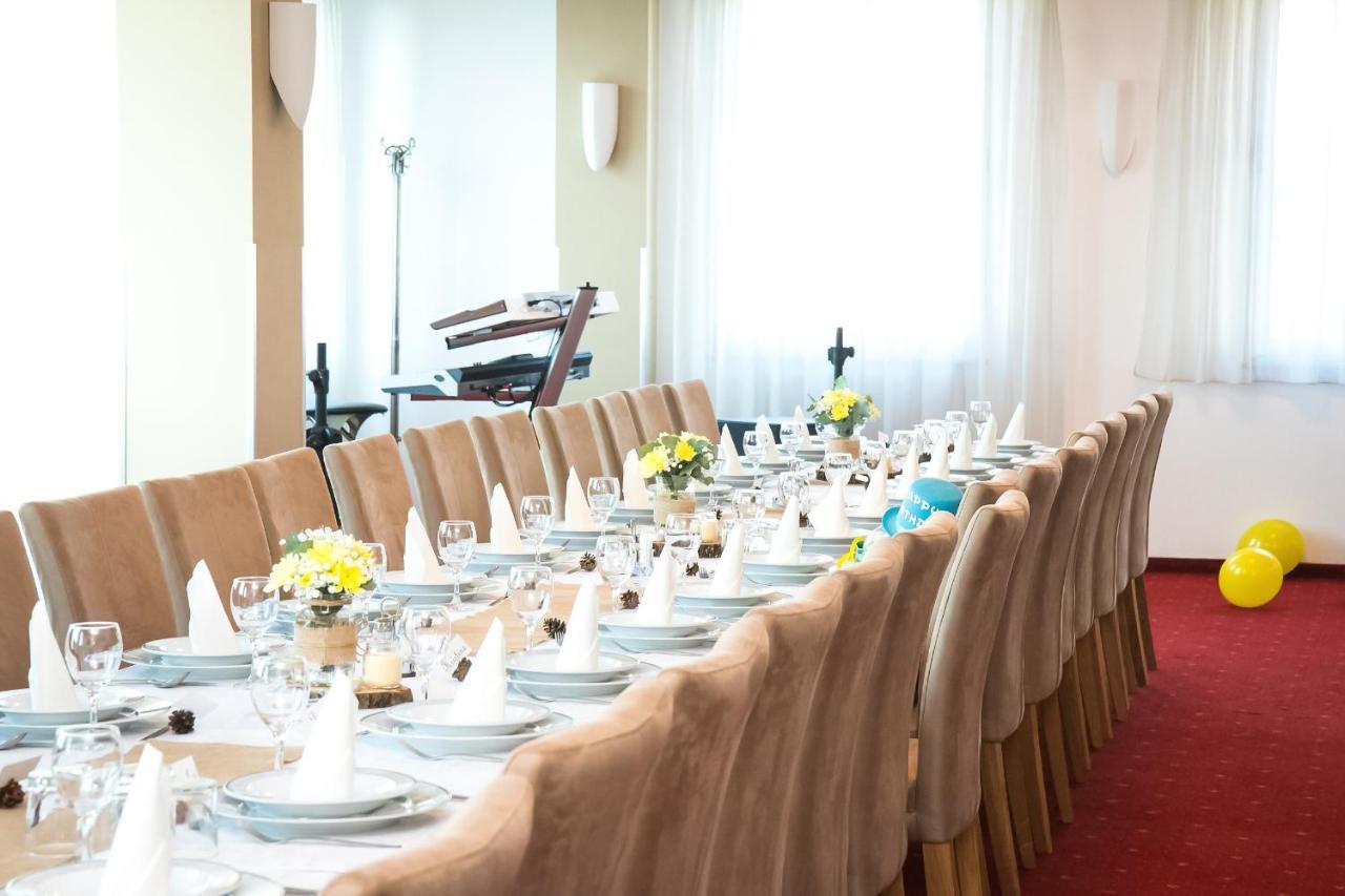 Hotel City Prnjavor Экстерьер фото