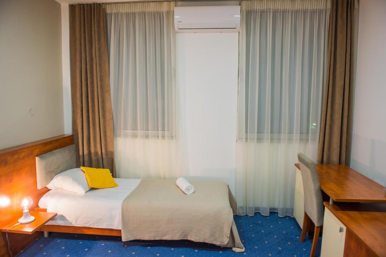 Hotel City Prnjavor Экстерьер фото
